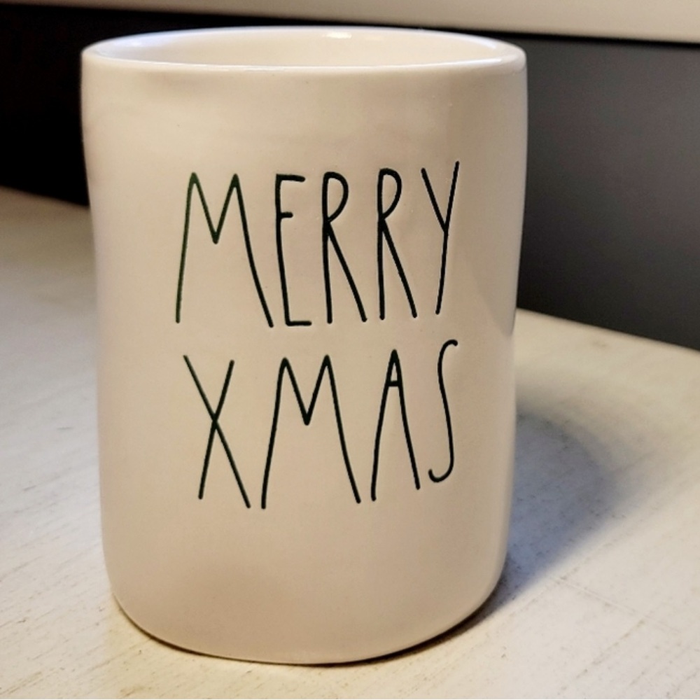 Rae Dunn MERRY XMAS Candle
